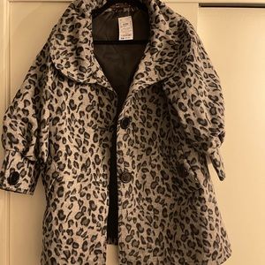 Hazel cheetah coat NWT